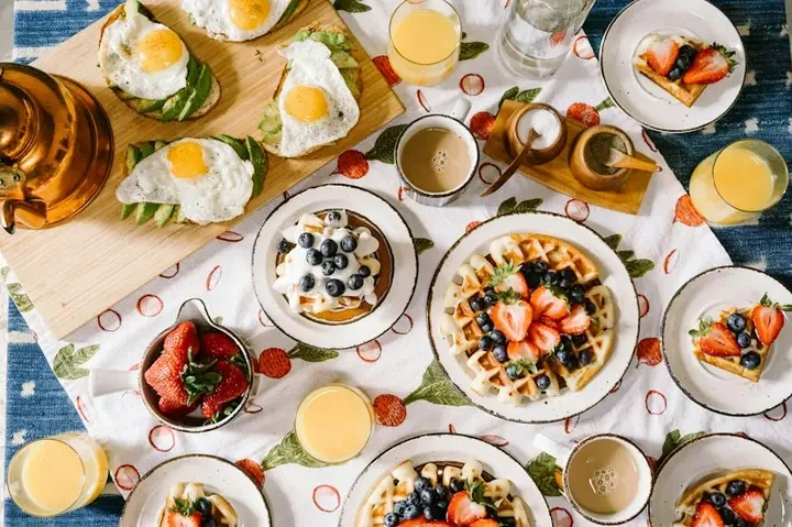 Editorial photo illustrating: Italian B.M.T. Combo Math: When Meals Beat A La Carte